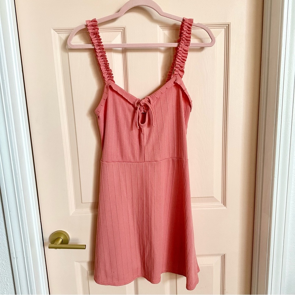Pink Boohoo dress